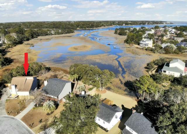 Property at 1481 Battery Reynolds Ct, Charleston, SC 29412, 4 beds, 2.5 baths