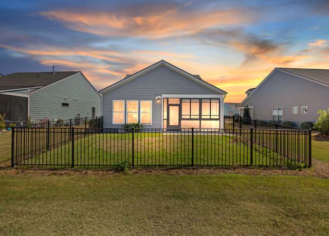 Property at 422 Switchgrass Dr, Summerville, SC 29486, 2 beds, 2 baths