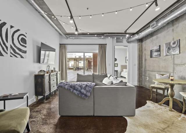 Property at 150 Bee St #312, Charleston, SC 29401, 1 bed, 1.5 baths