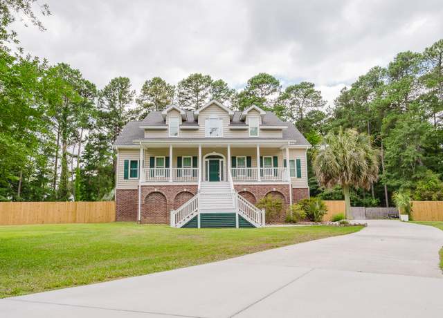 Property at 187 Pecan Dr, Summerville, SC 29483, 3 beds, 4 baths