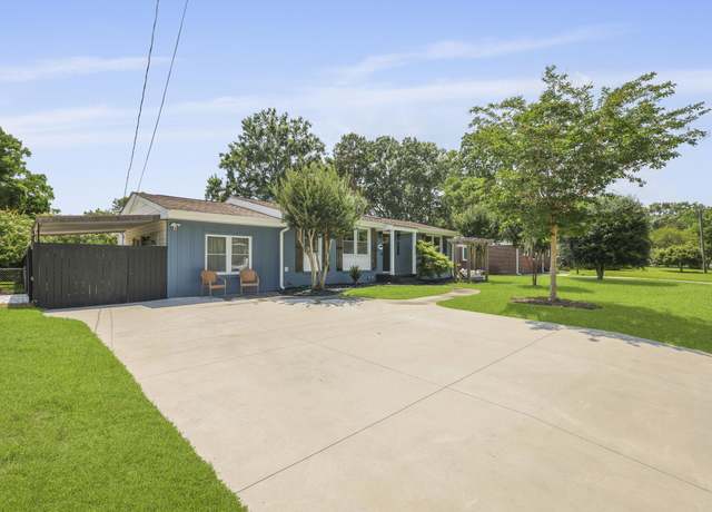 Property at 2605 Mona Ave, Charleston, SC 29414, 3 beds, 2 baths