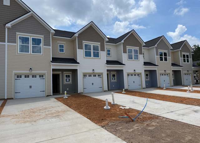 Property at 123 Kirkland St, Goose Creek, SC 29445, 3 beds, 2.5 baths