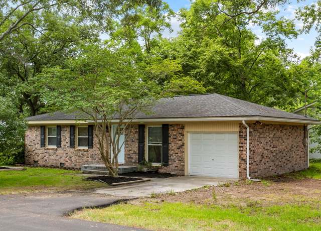Property at 400 Tammie Ave, Goose Creek, SC 29445, 4 beds, 2 baths