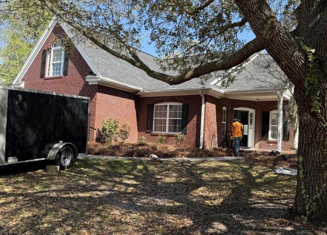 Property at 604 Halstead St, Charleston, SC 29414, 3 beds, 2 baths