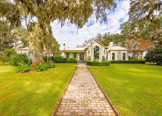 Property at 4285 Clover Hill Rd, Green Pond, SC 29446, 5 beds, 5.5 baths