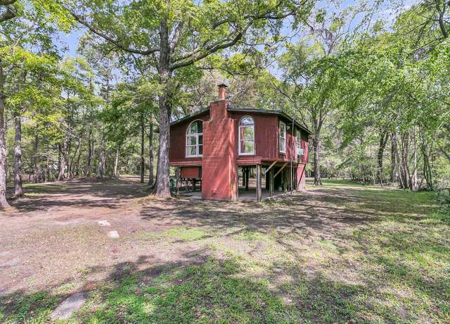 Property at 394 Shoofly Rd, Ridgeville, SC 29472, 1 bed, 1 bath