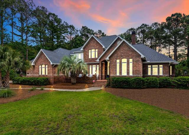 Property at 3601 Colonel Vanderhorst Cir, Mount Pleasant, SC 29466, 4 beds, 4.5 baths