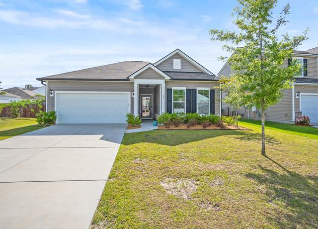 Property at 25 Chauga St, Beaufort, SC 29906, 3 beds, 2 baths