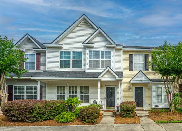 Property at 1401 Elm Hall Cir, Summerville, SC 29483, 3 beds, 2.5 baths
