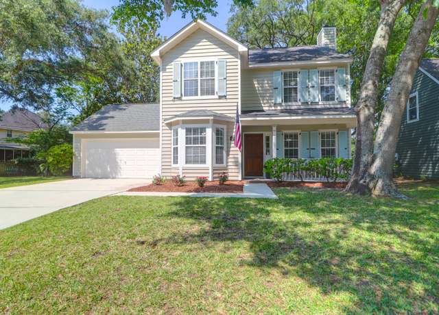 Property at 1394 Center Lake Dr, Mount Pleasant, SC 29464, 3 beds, 2.5 baths