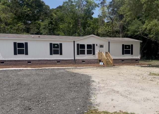 Property at 109 Martin Dr, Eutawville, SC 29048, 4 beds, 2 baths