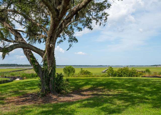 Property at 4021 Kaolin St, Charleston, SC 29407
