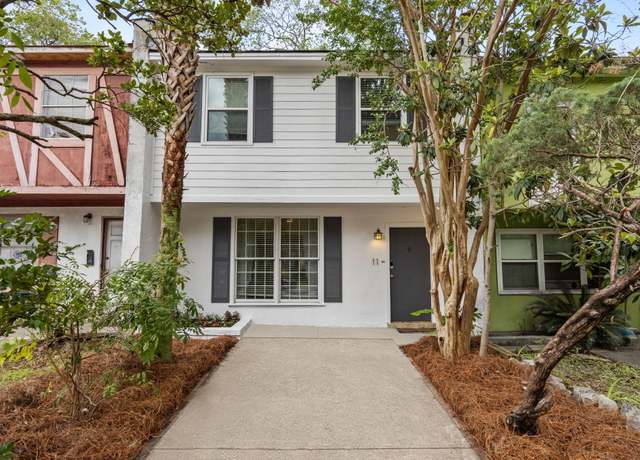 Property at 11 America St, Charleston, SC 29403, 4 beds, 2 baths