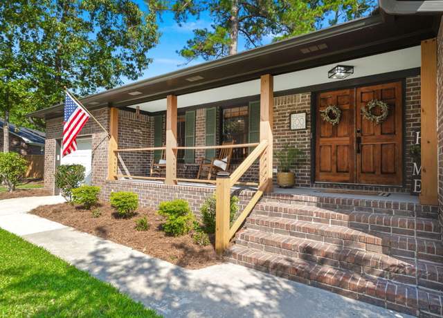 Property at 200 Anstead Dr, Summerville, SC 29485, 4 beds, 2 baths