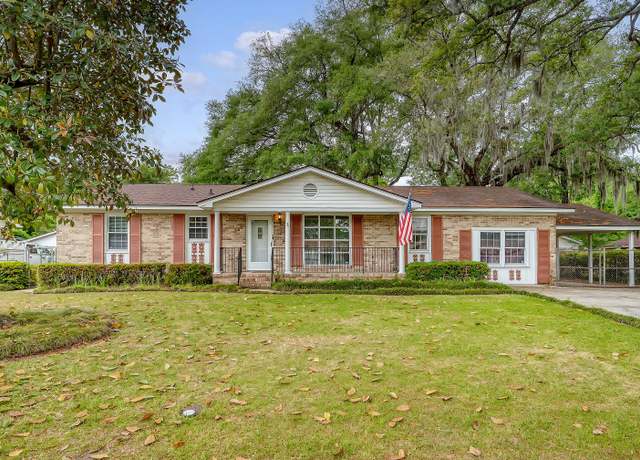 Property at 110 Jackson Rd, Ladson, SC 29456, 4 beds, 3 baths