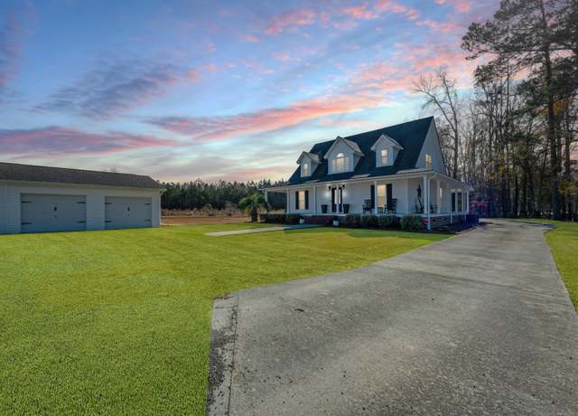 Property at 516 & 508 Robnshers Pl, Ridgeville, SC 29472, 3 beds, 2.5 baths