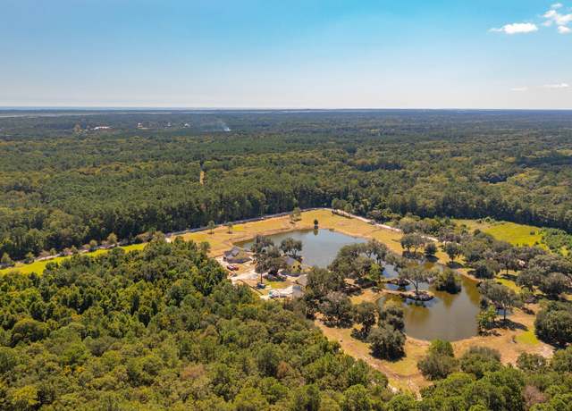 Property at 2988 Lodge Berry Ln, Johns Island, SC 29455, 3 beds, 2.5 baths