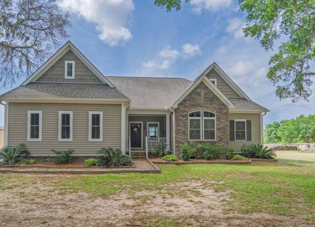 Property at 7875 Berry Manor Ln, Edisto Island, SC 29438, 3 beds, 2 baths