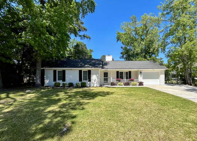 Property at 1534 Kentwood Cir, Charleston, SC 29412, 3 beds, 2 baths