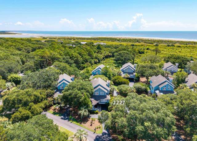 Property at 2227 Oyster Catcher Ct, Seabrook Island, SC 29455, 4 beds, 3.5 baths