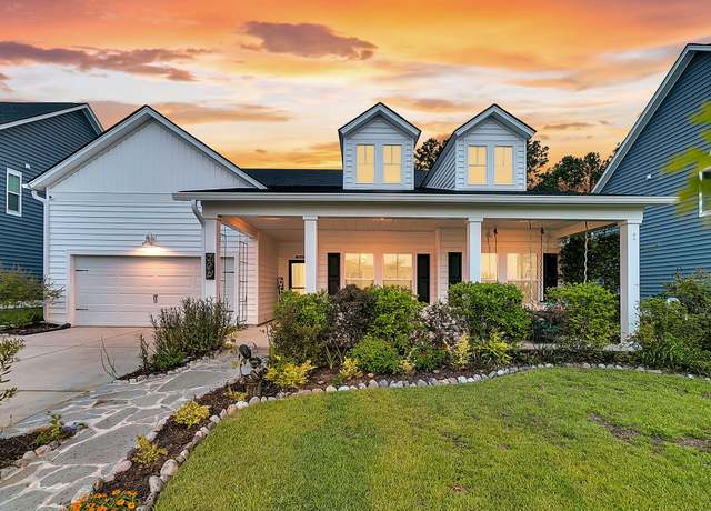 Property at 226 Garden Lily Ln, Summerville, SC 29485, 5 beds, 3 baths