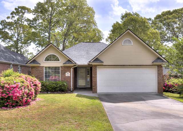 Property at 51 N Lake Cir, Manning, SC 29102, 2 beds, 2 baths