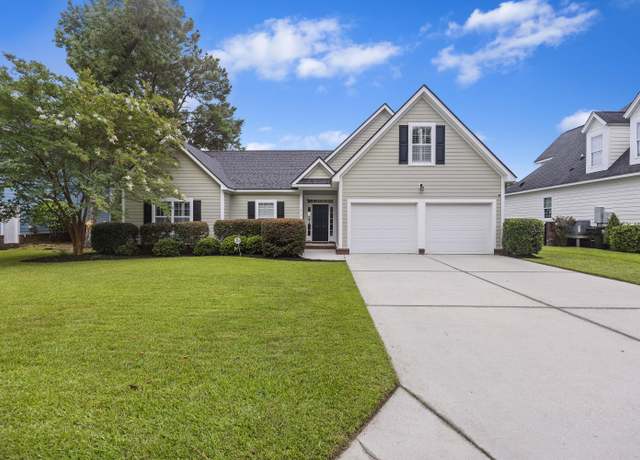 Property at 1019 Jervey Point Rd, Charleston, SC 29492, 4 beds, 3 baths