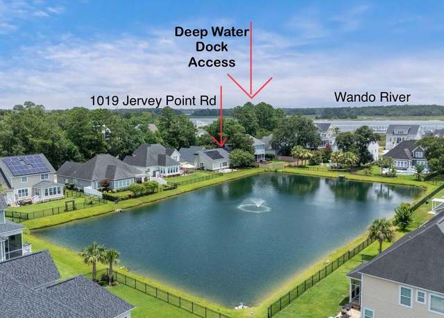 Property at 1019 Jervey Point Rd, Charleston, SC 29492, 4 beds, 3 baths