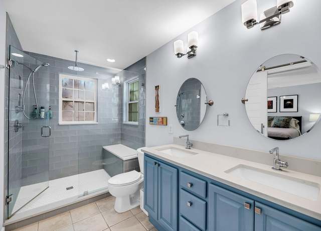 Property at 118 Congress St Unit F, Charleston, SC 29403, 2 beds, 2.5 baths