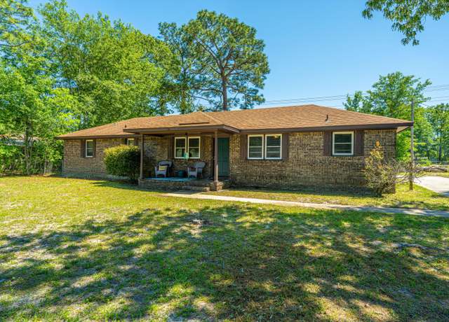 Property at 565 Estates Dr, Walterboro, SC 29488, 2 beds, 2.5 baths