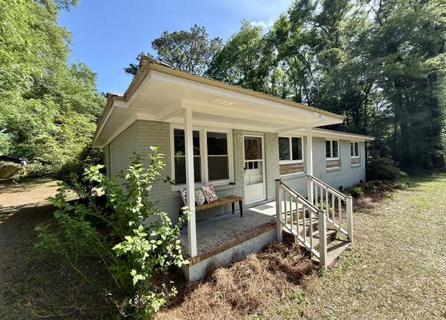 Property at 6086 Chisolm Rd, Johns Island, SC 29455, 4 beds, 2 baths