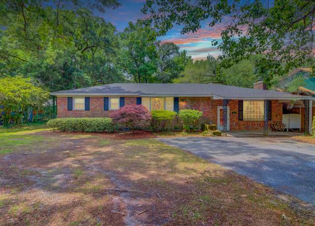 Property at 106 Newington Rd, Summerville, SC 29485, 4 beds, 3 baths