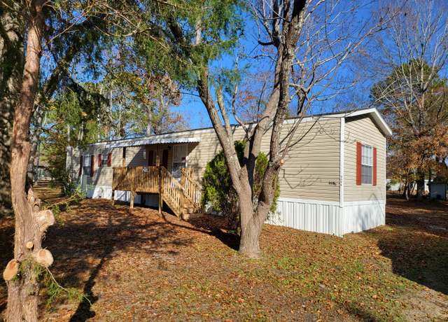 Property at 4596 Rustic St, Orangeburg, SC 29118, 3 beds, 2 baths