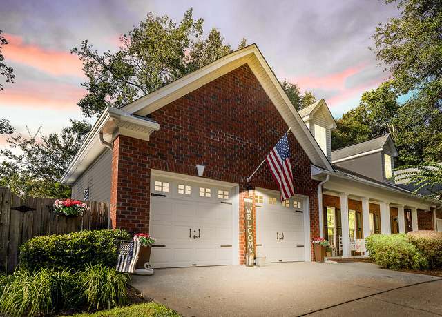Property at 137 Steeple Point Ct, Summerville, SC 29485, 3 beds, 2.5 baths