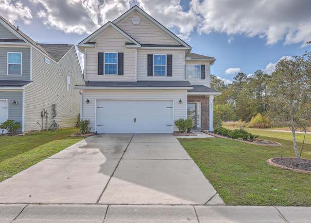 Property at 215 Firewheel Ct, Summerville, SC 29486, 4 beds, 2.5 baths