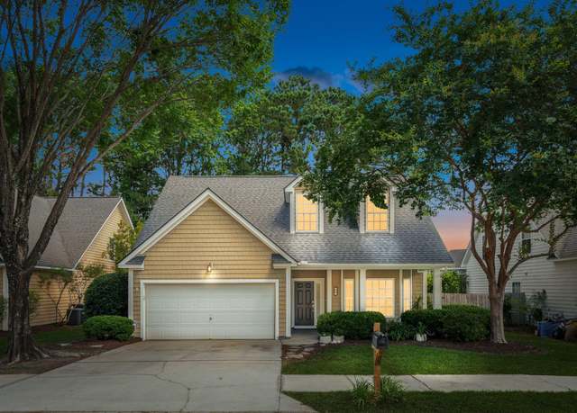 Property at 708 Lawton Harbor Dr, Charleston, SC 29412, 4 beds, 2.5 baths