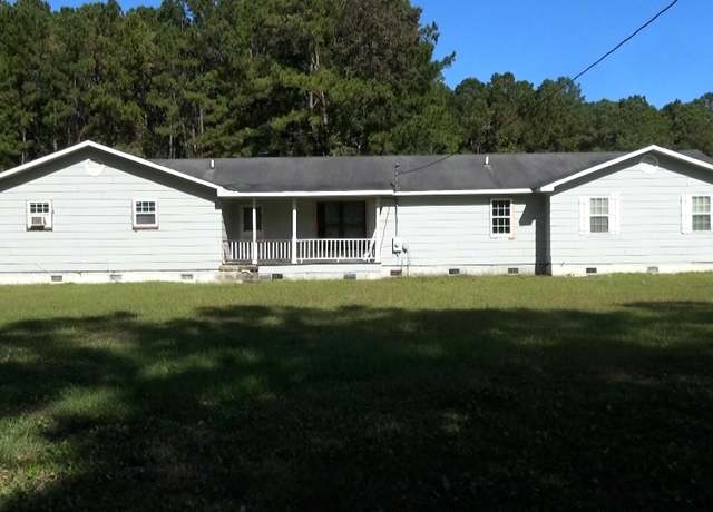 Property at 8266 N Highway 17, Mcclellanville, SC 29458, 7 beds, 3 baths