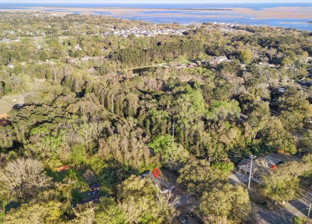 Property at 1174 Fort Johnson Rd, James Island, SC 29412, 4 beds, 3 baths