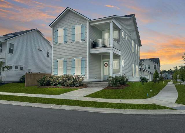 Property at 500 W Respite Ln, Summerville, SC 29483, 4 beds, 2.5 baths