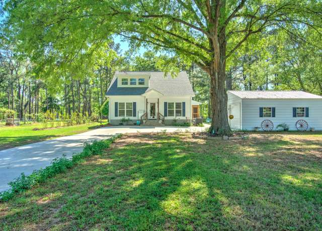Property at 1347 Winnwood Ln, Summerton, SC 29148, 3 beds, 2 baths