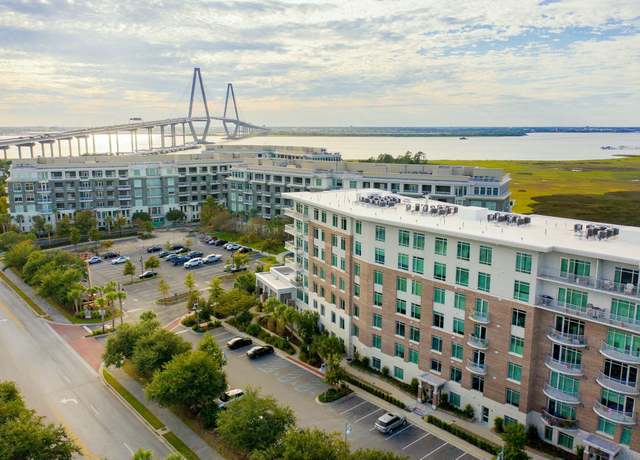 Property at 155 Wingo Way #433, Mount Pleasant, SC 29464, 3 beds, 3.5 baths