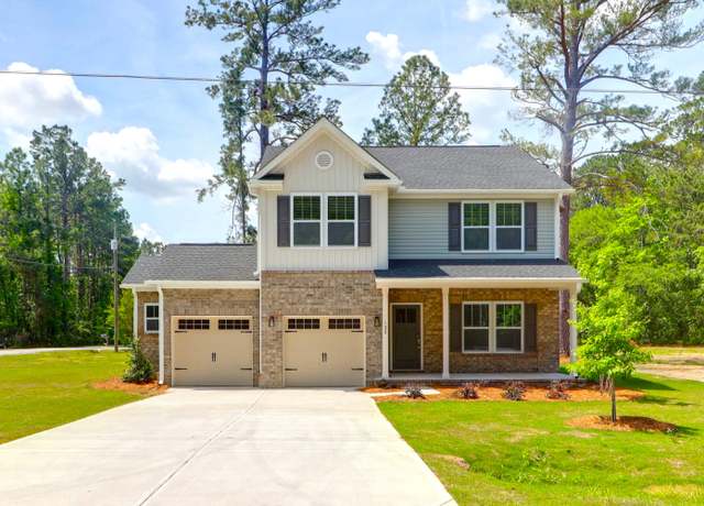 Property at 120 Mcmakin Dr #16, Summerville, SC 29483, 4 beds, 2.5 baths