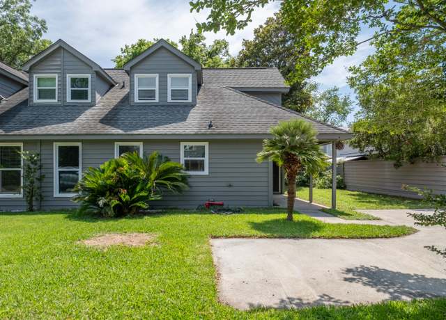Property at 1485 Kinloch Ln, Mount Pleasant, SC 29464, 3 beds, 2 baths
