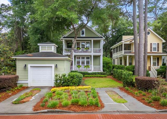 Property at 3221 Johnstowne St, Johns Island, SC 29455, 3 beds, 2.5 baths
