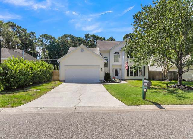 Property at 3245 Heathland Way, Mount Pleasant, SC 29466, 5 beds, 3.5 baths