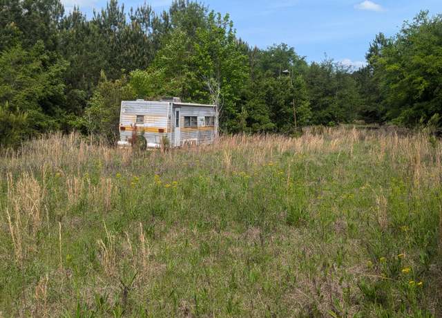 Property at 3 Rogers Rd, Summerton, SC 29148