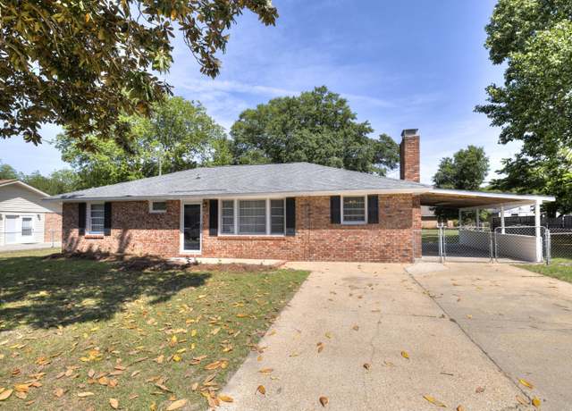 Property at 2667 Ford St, Sumter, SC 29154, 3 beds, 1.5 baths