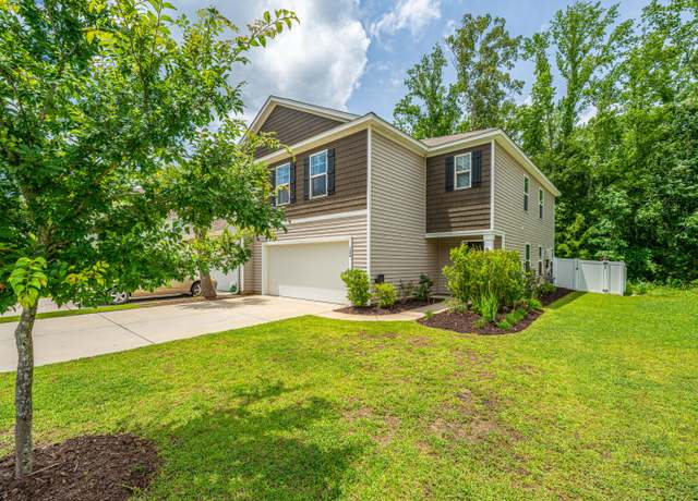 Property at 124 Bright Meadow Rd, Summerville, SC 29483, 4 beds, 2.5 baths