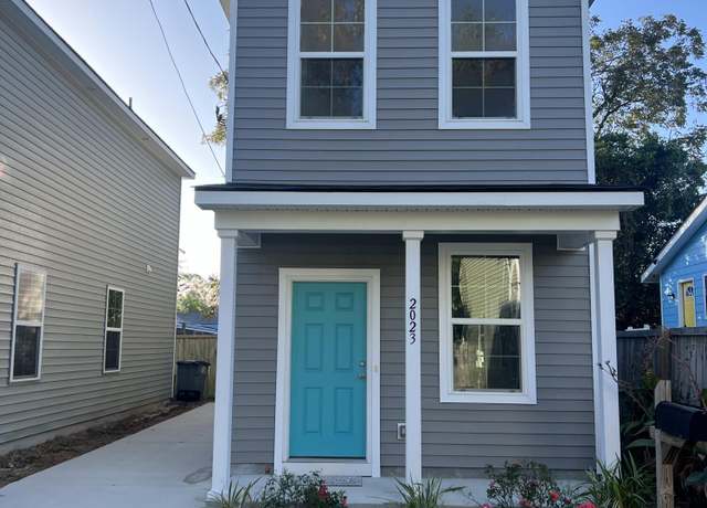 Property at 2023 Comstock Ave, North Charleston, SC 29405, 2 beds, 2.5 baths