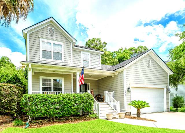 Property at 1409 Bloomingdale Ln, Mount Pleasant, SC 29466, 4 beds, 2.5 baths